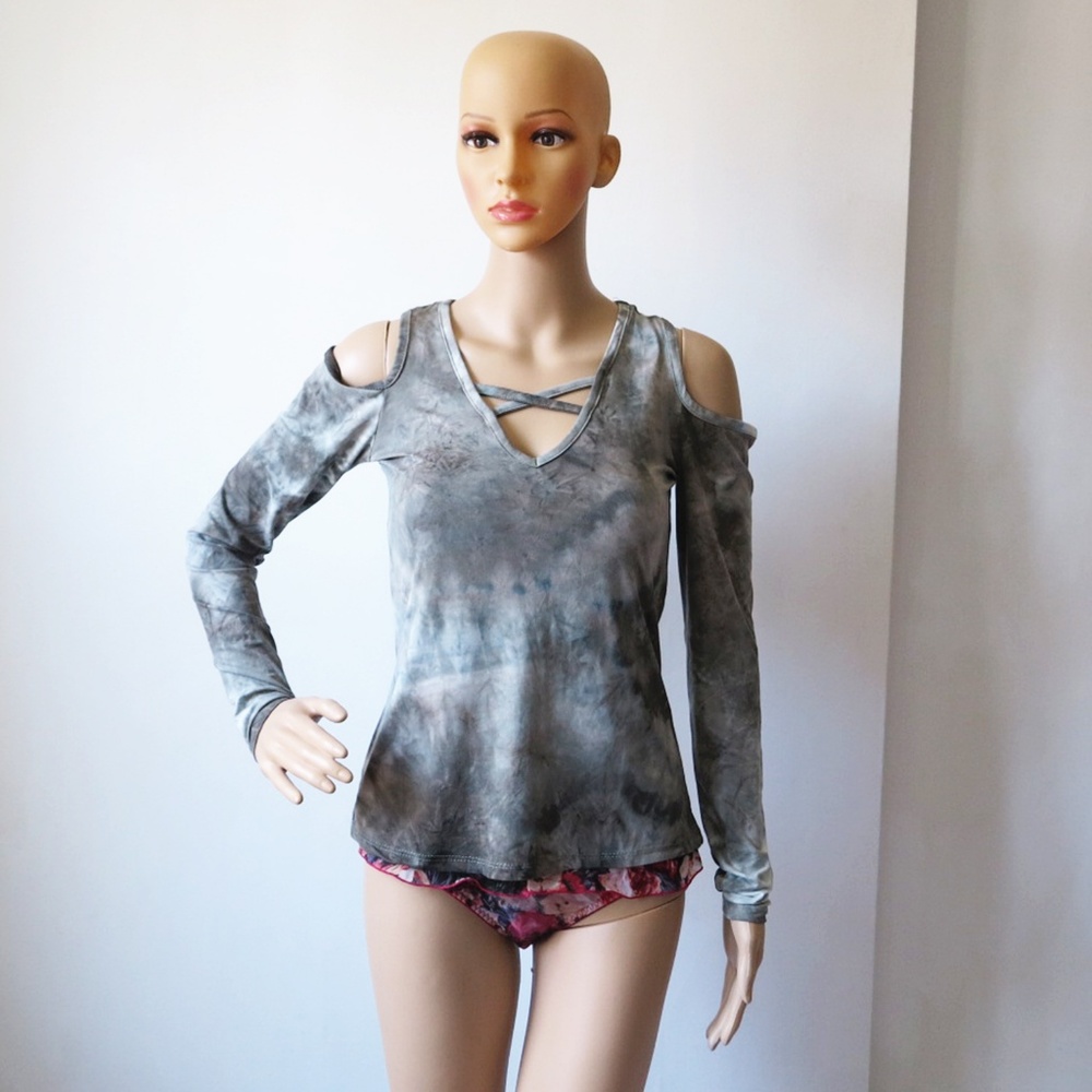 Tie Dye Cold Shoulder Lace Up Long Sleeve